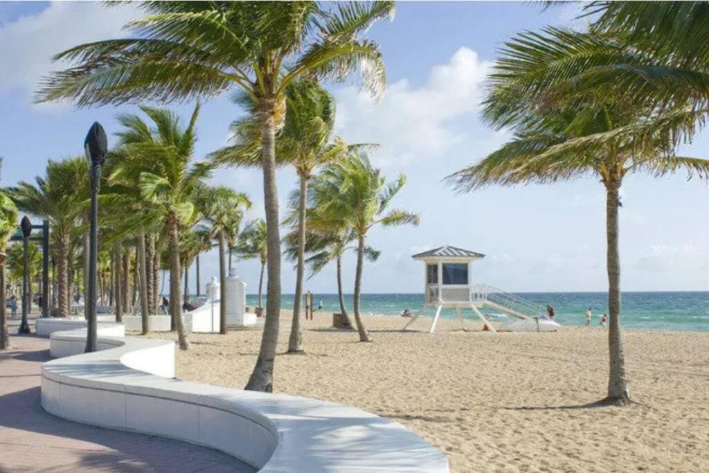 Swaying Palm Beach House Fort Lauderdale Dış mekan fotoğraf